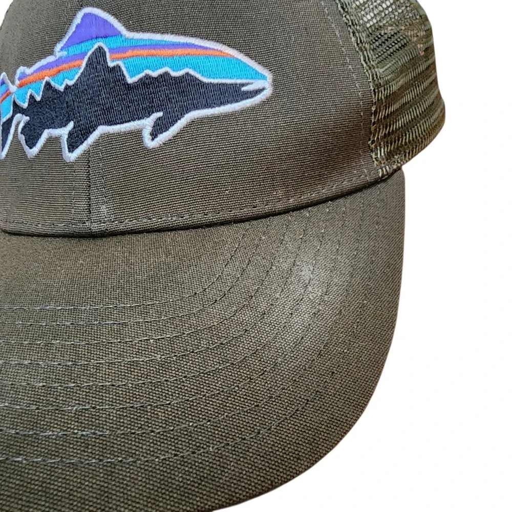 Patagonia Fitz Roy Trout Trucker Hat Snapback Mesh Green Cap Adjustable